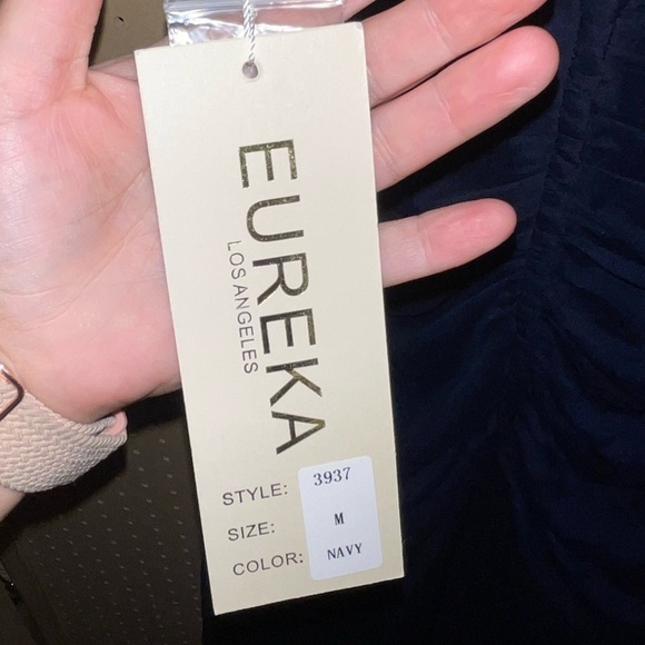 Stunning gorgeous NWT Eureka Gown formal homecoming dress medium Navy - Picture 6 of 8